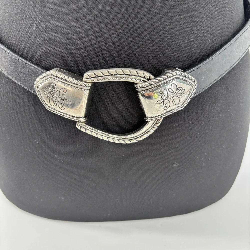 Chicos Black Leather Horseshoe Buckle Belt Silver Etched Floral Western Adj. M/L